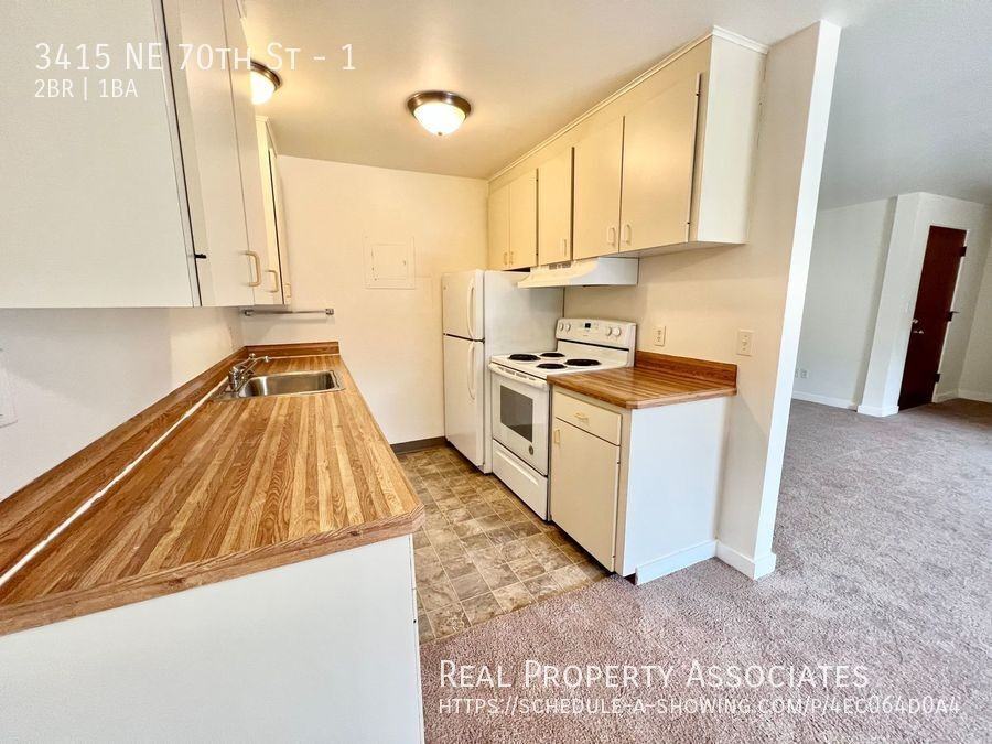 3415 Northeast 70th Street #1 - Photo 5 of 19