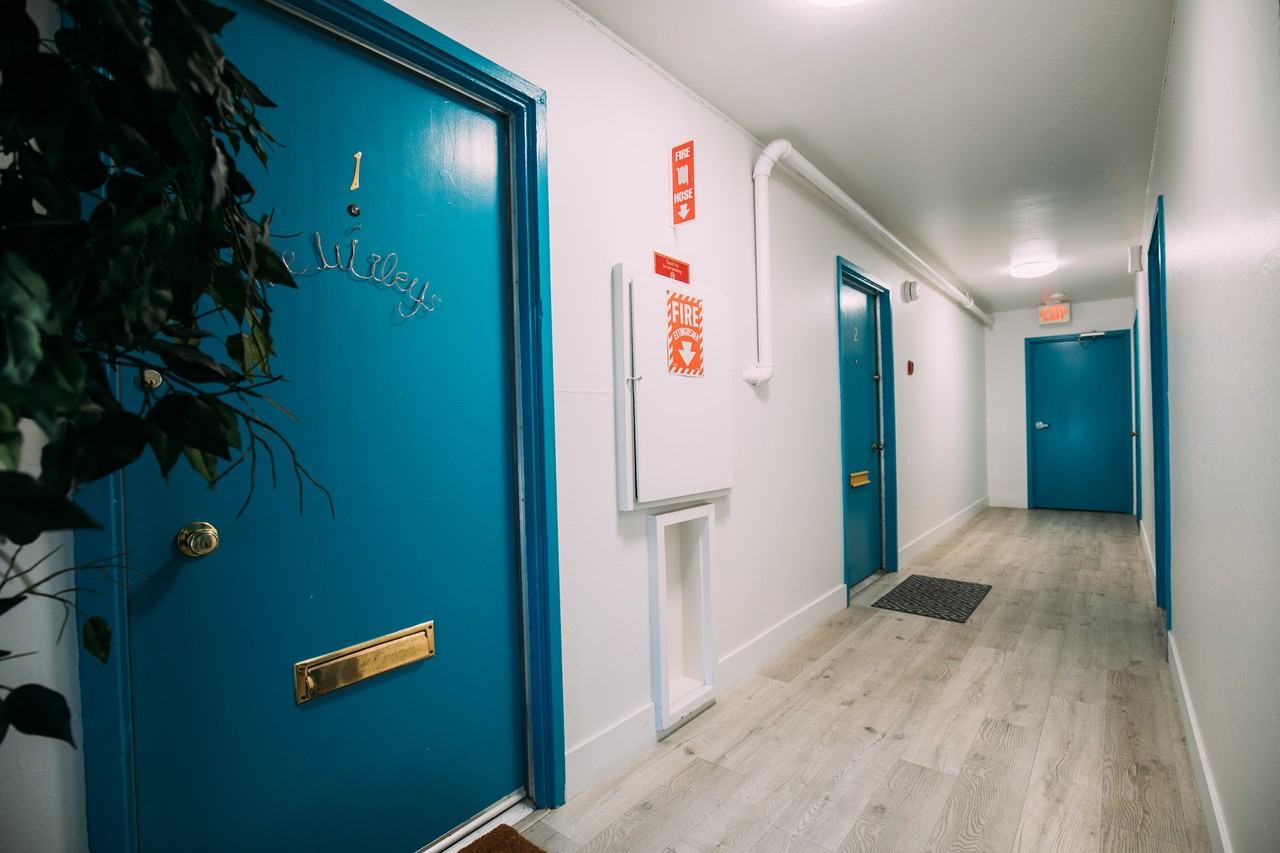 800-818 E 20th Street - Photo 7 of 17