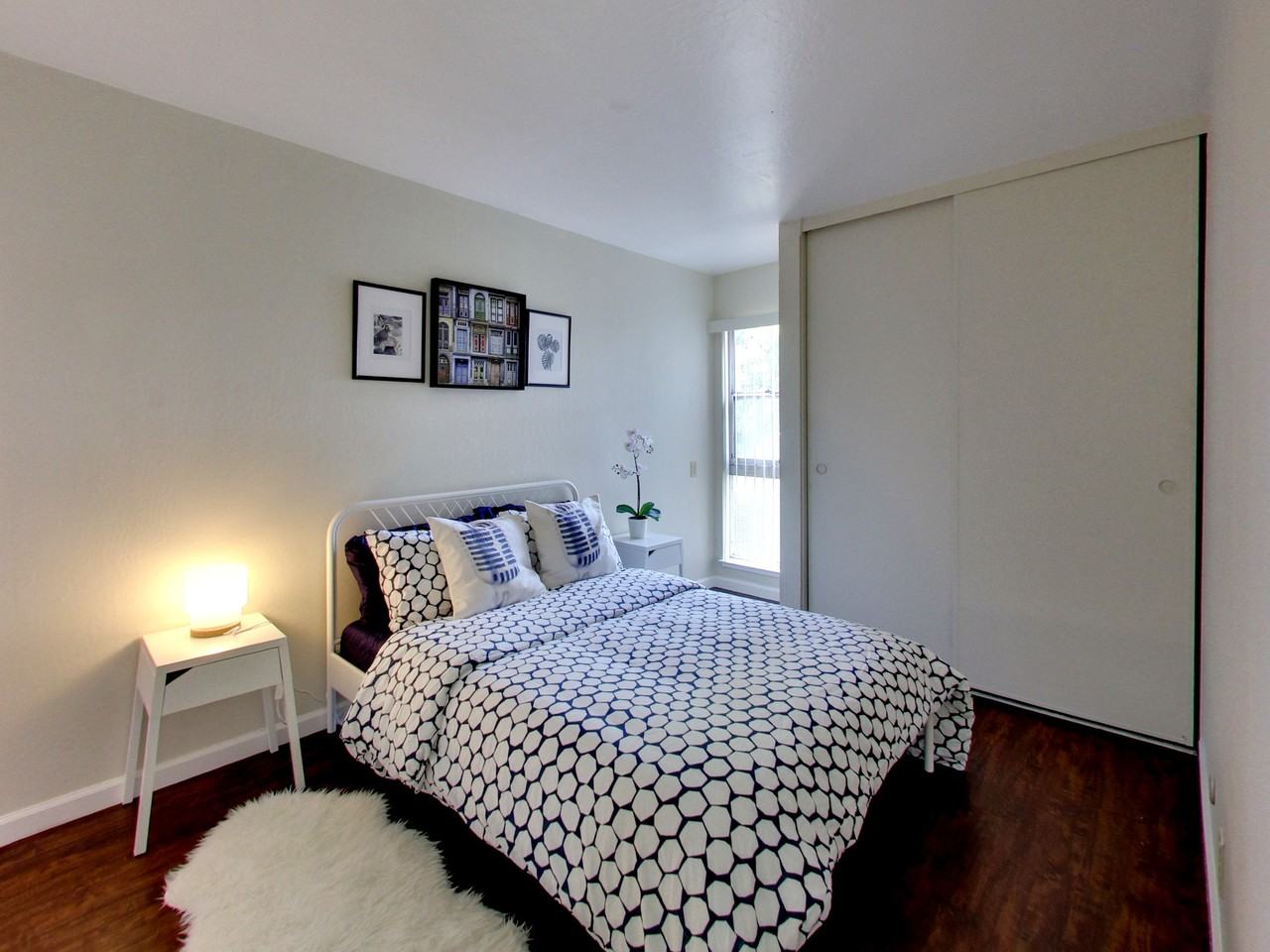 800-818 E 20th Street - Photo 6 of 17