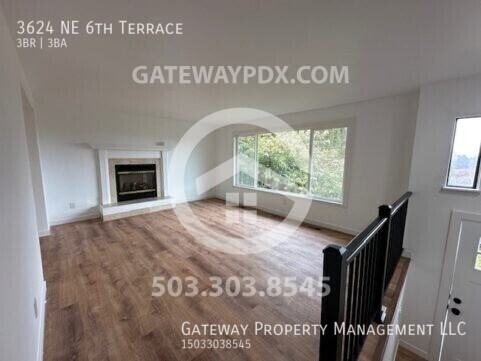 3624 Northeast 6th Terrace - Photo 5 of 39