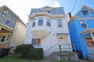 featured image of 229 Atkinson St #2