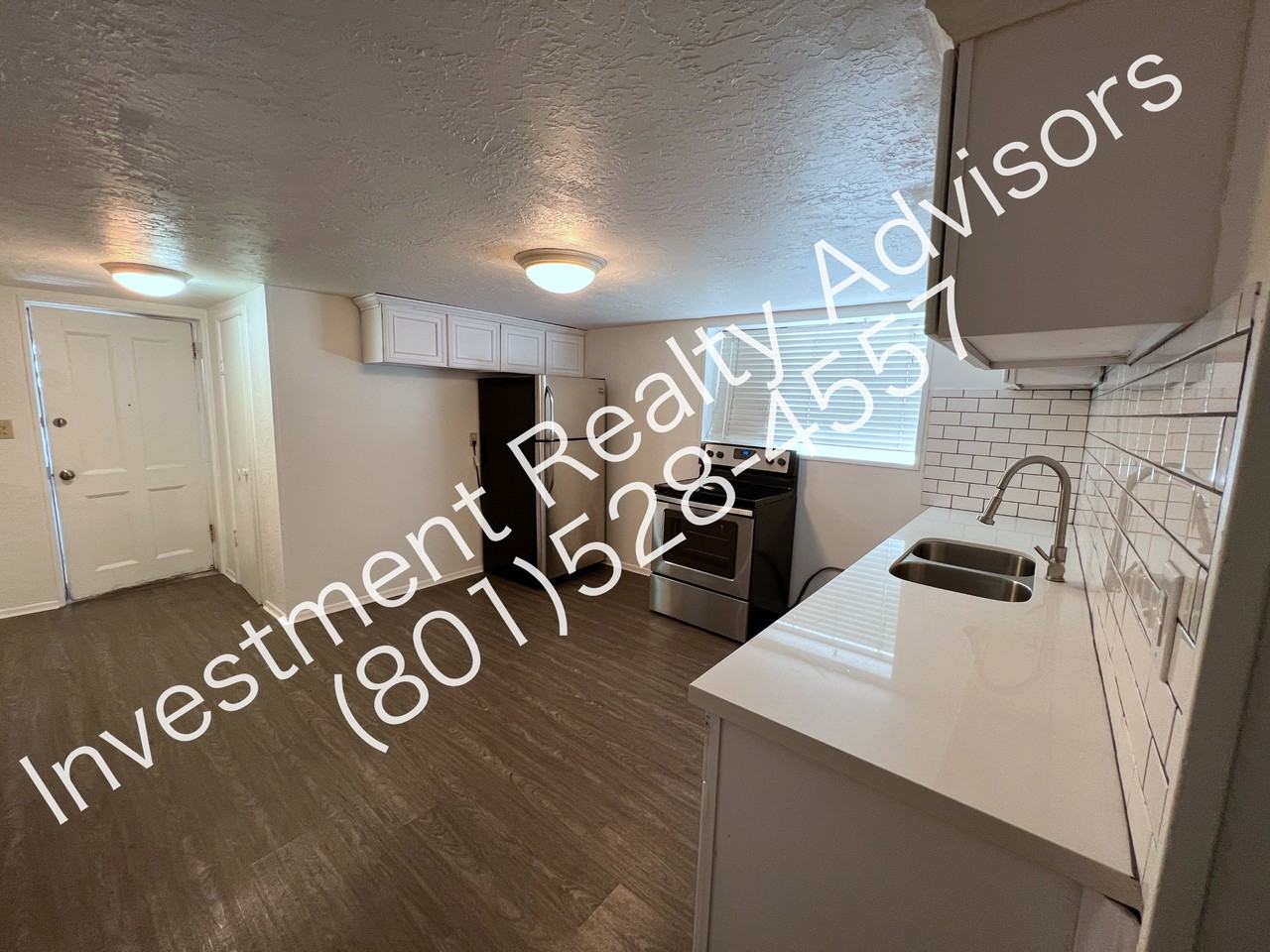 568 South 900 East #3 - Photo 4 of 9