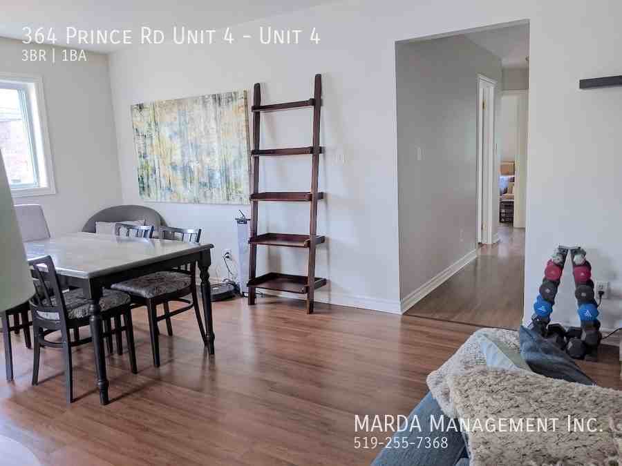 364 Prince Rd Unit 4 #4 - Photo 4 of 20