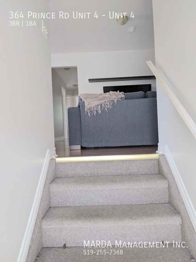 364 Prince Rd Unit 4 #4 - Photo 7 of 20
