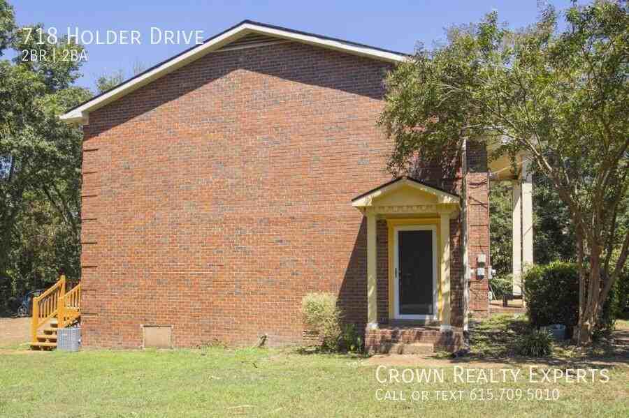 718 Holder Dr - Photo 5 of 26