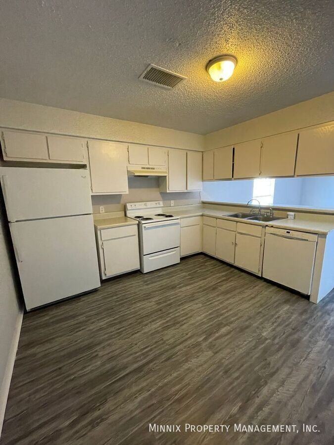 3007 W Louisiana Ave #12 - Photo 6 of 19