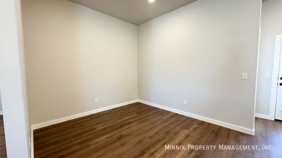 2136 Kokomo Avenue - Photo 7 of 18