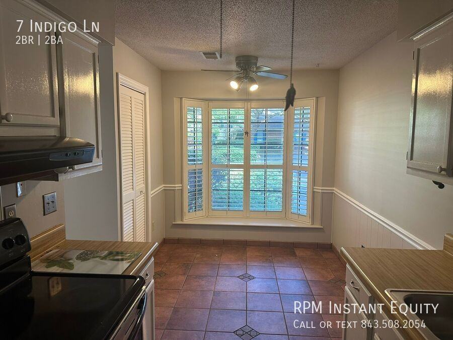 7 Indigo Ln - Photo 2 of 14