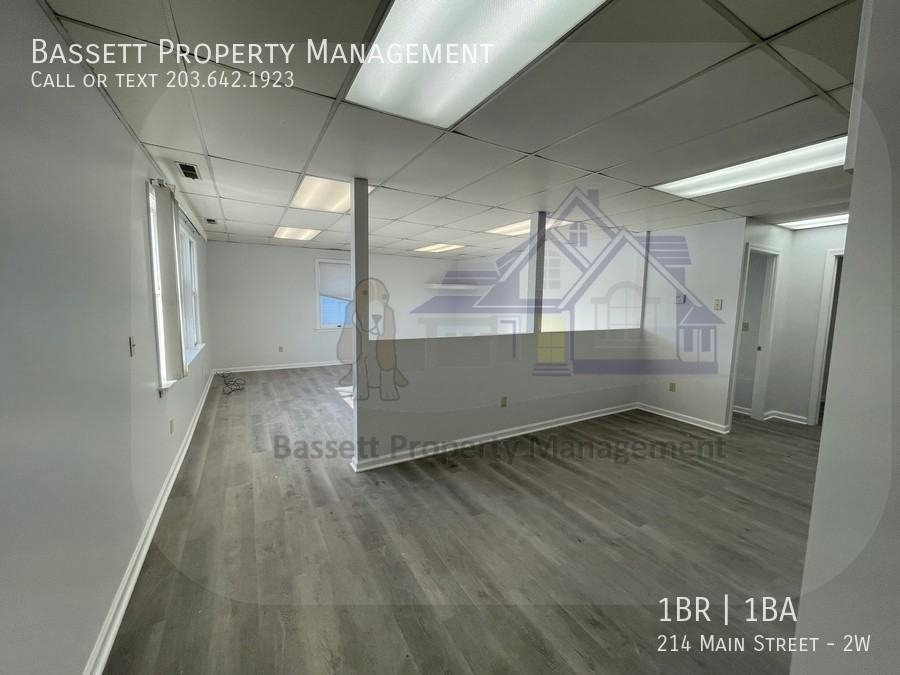 214 Main St ## 2w - Photo 5 of 24