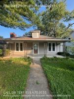 featured image of 104 S Walnut St