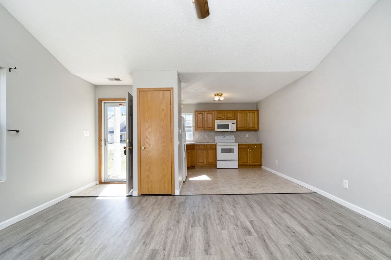 608 Goodrich Dr - Photo 2 of 19