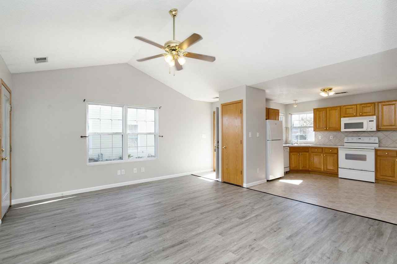 608 Goodrich Dr - Photo 5 of 19