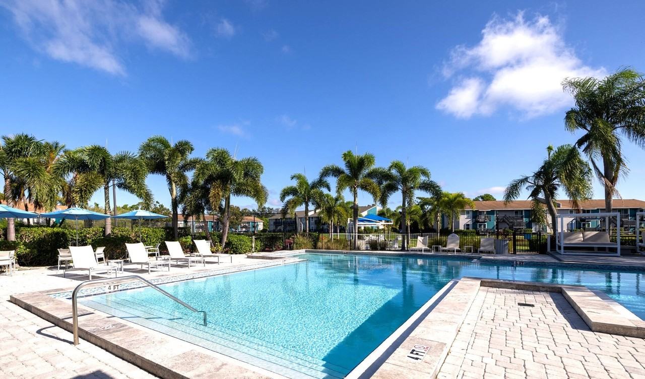 Trellis at the Lakes - Photo 3 of 31