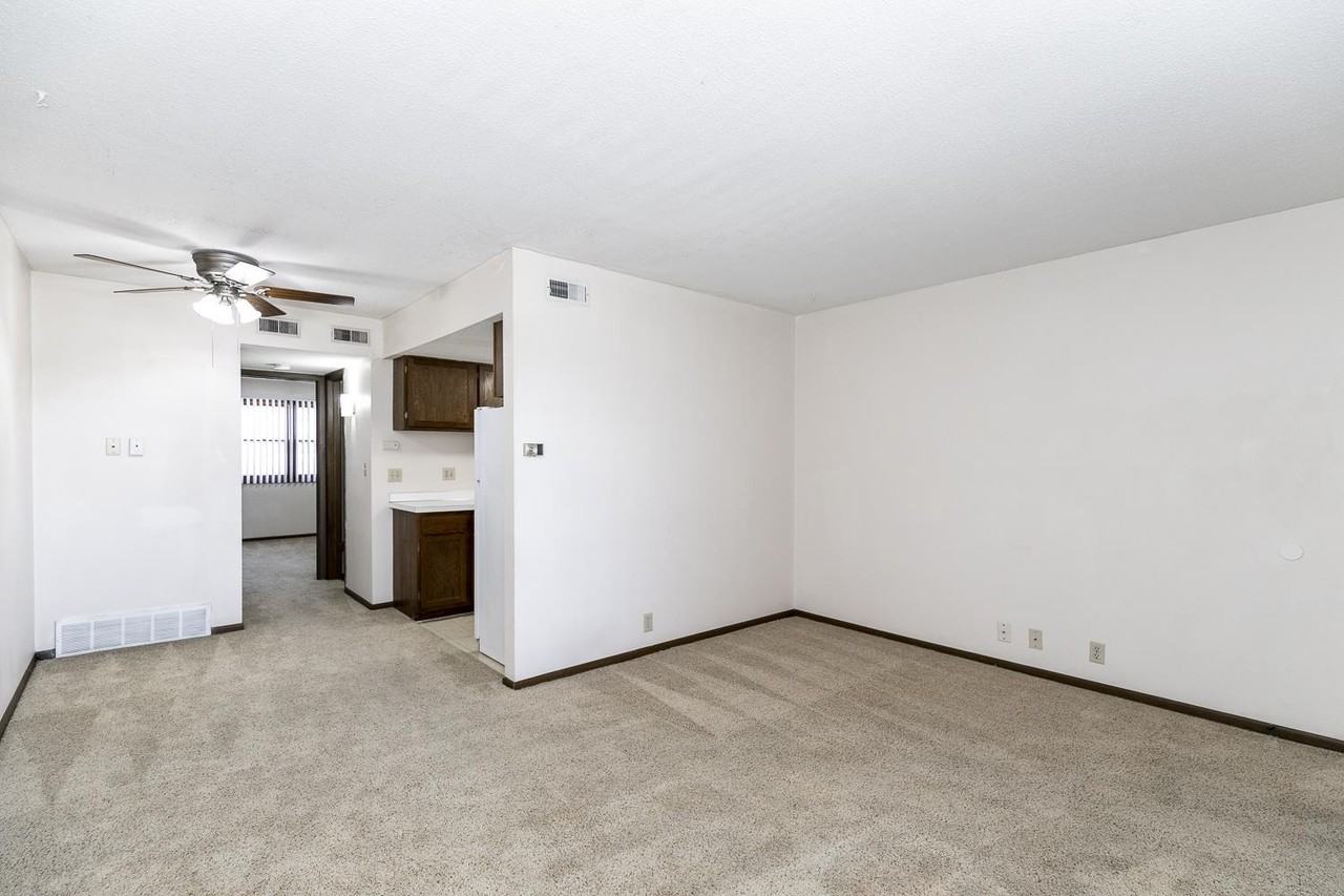 3909 North 68th Street #07 - Photo 7 of 21