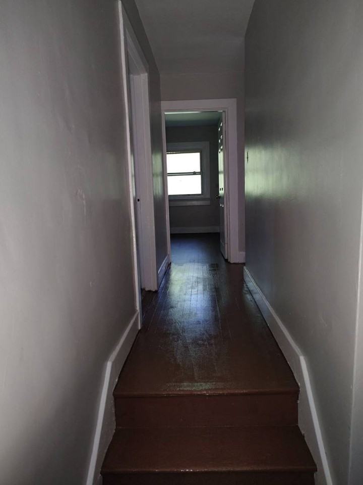 1928 W Grand Ave - Photo 2 of 6