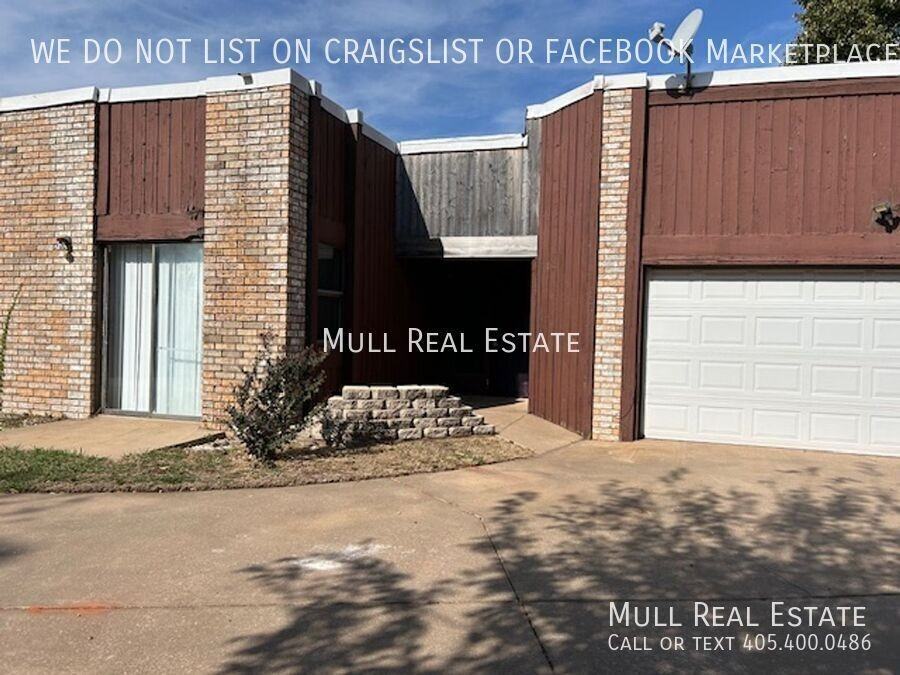 2824 Silvertree Drive - Photo 2 of 37