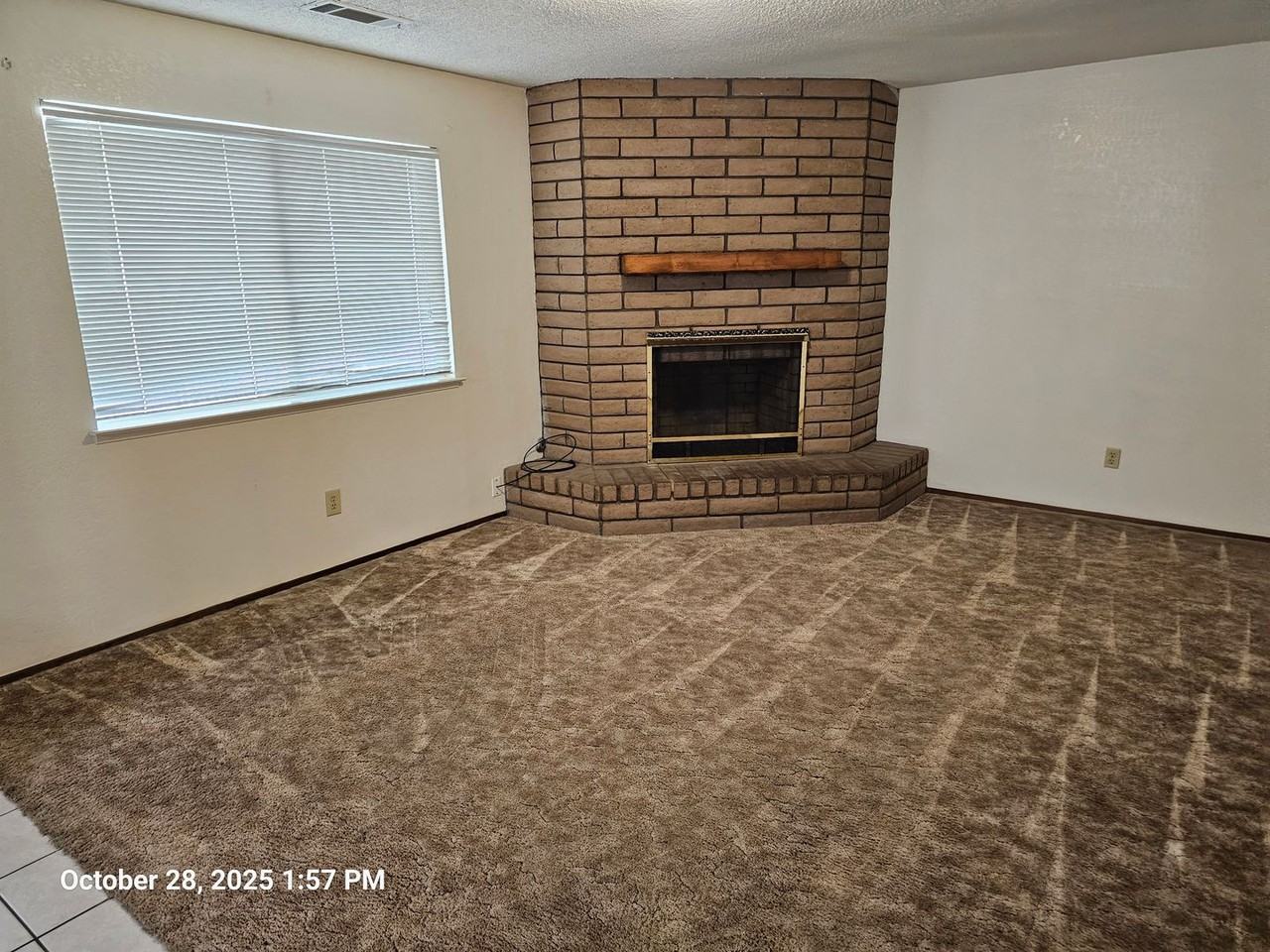 1497 Marimar Ave - Photo 3 of 10