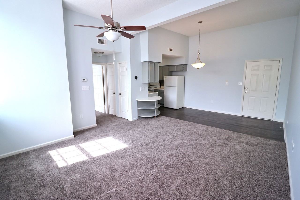 Archer Crossing Apartments - Photo 3 of 12