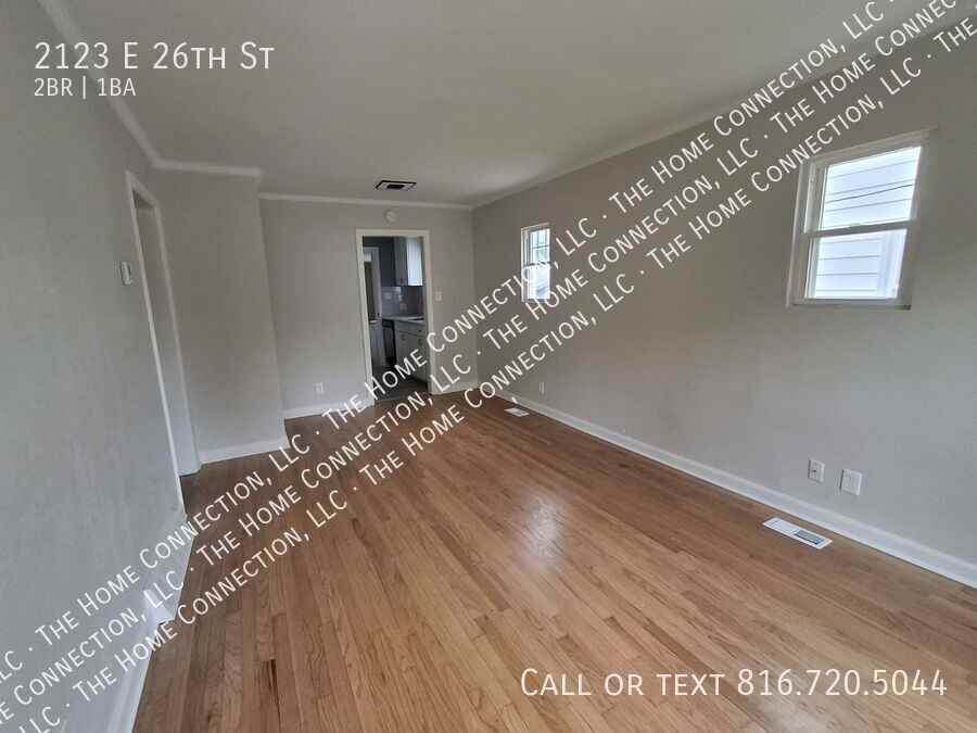 2123 East 26th Avenue - Photo 3 of 19