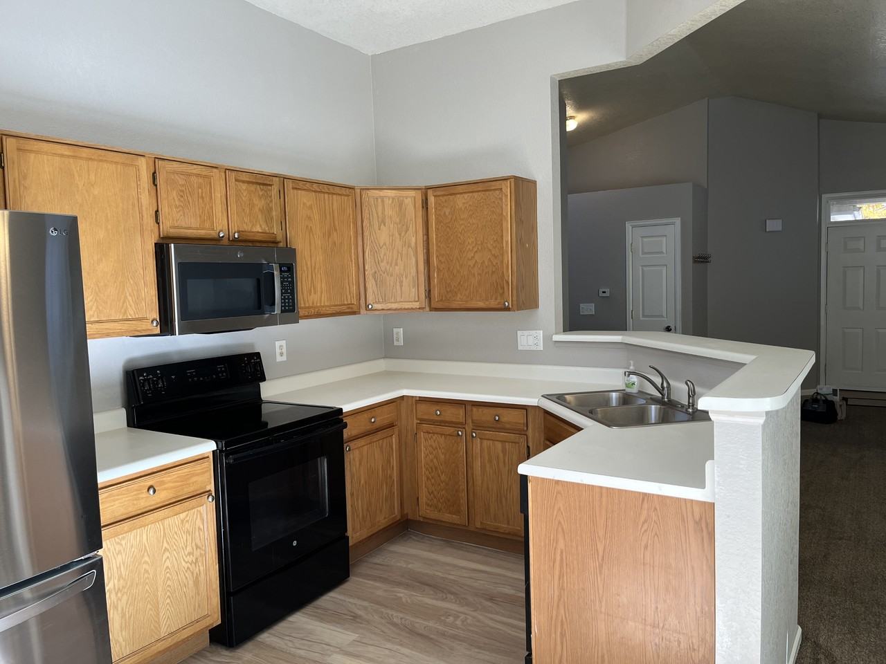 12796 East Wyoming Place - Photo 3 of 14