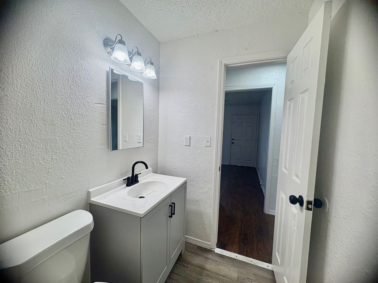 1228 Parkway Drive - Photo 2 of 20