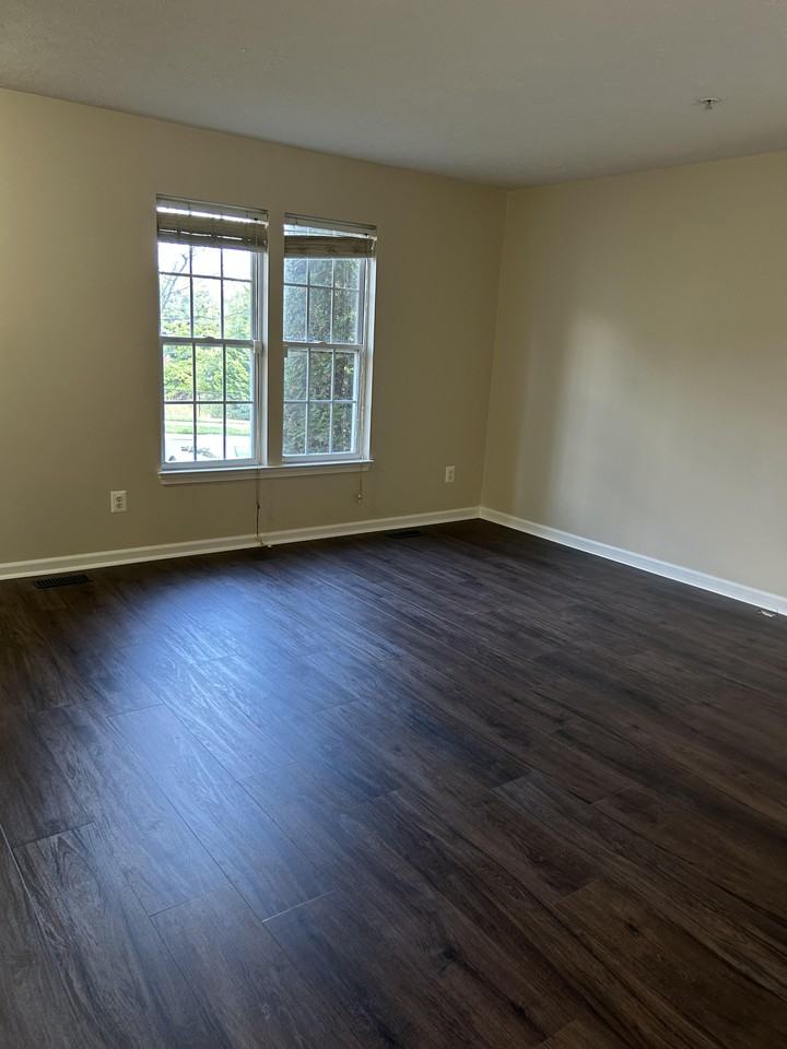 4753 Coralberry Ct - Photo 3 of 14