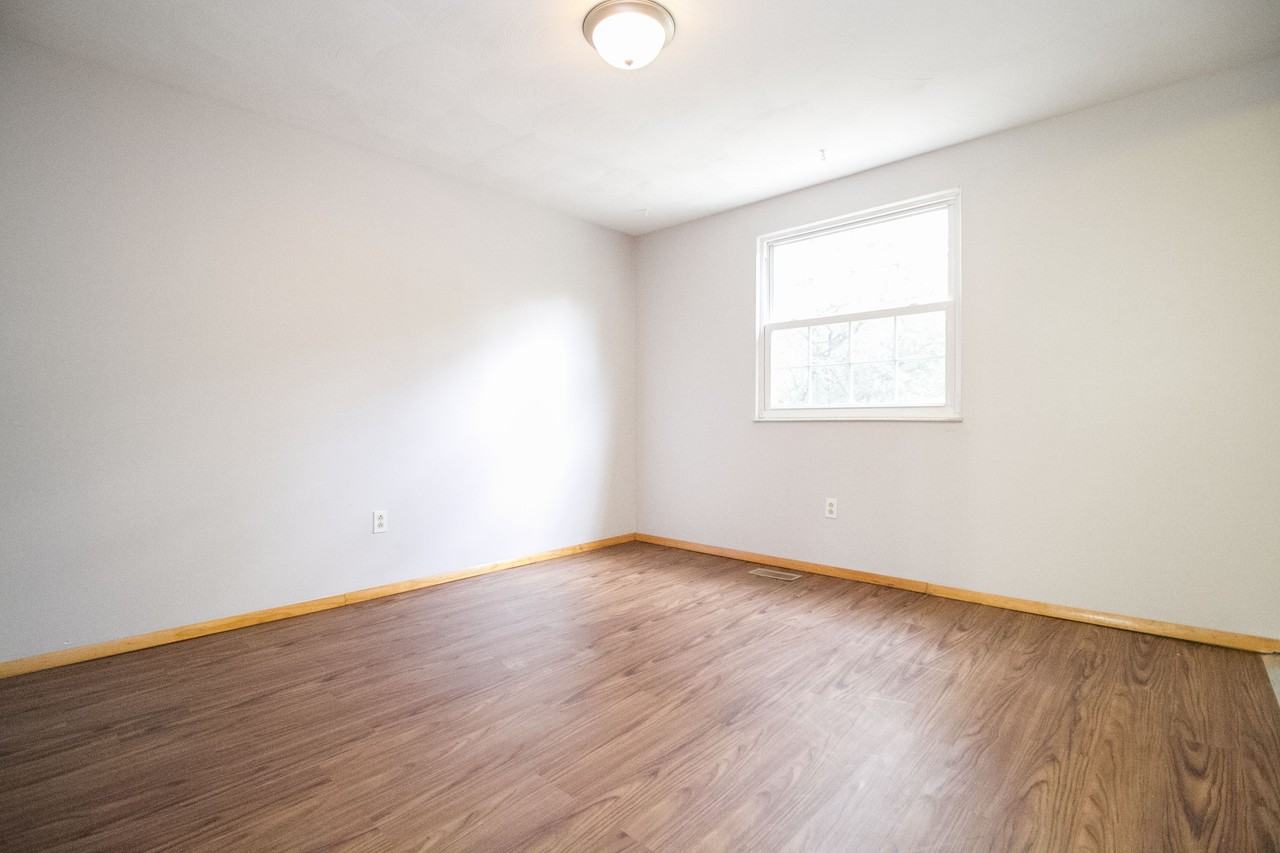 437 S Haven Rd #NA - Photo 5 of 24