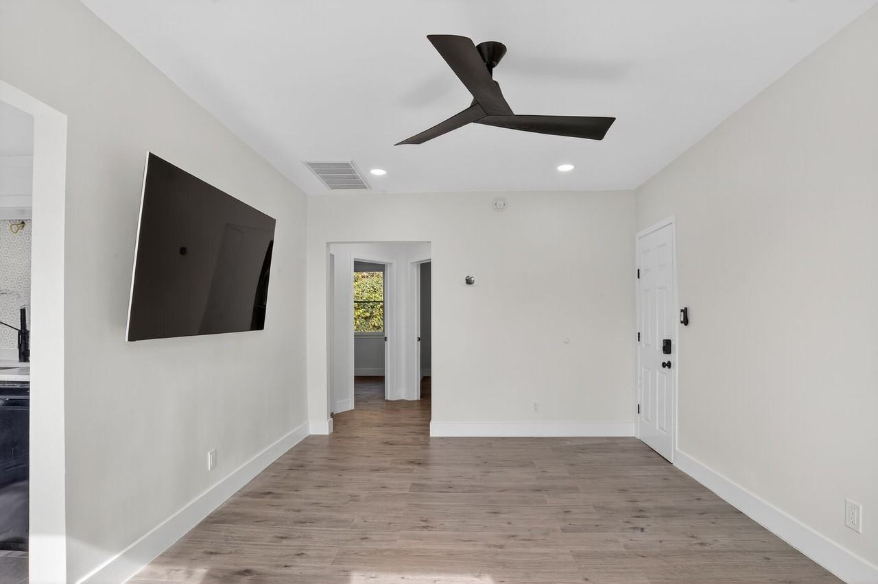 1116 Gleneagle Road #2 - Photo 4 of 15