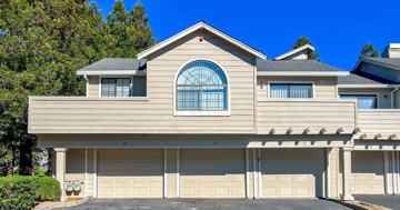 featured image of 10 Golden Gate Cir