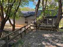 1020 Oak St - Photo 1 of 1