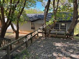 featured image of 1020 Oak St