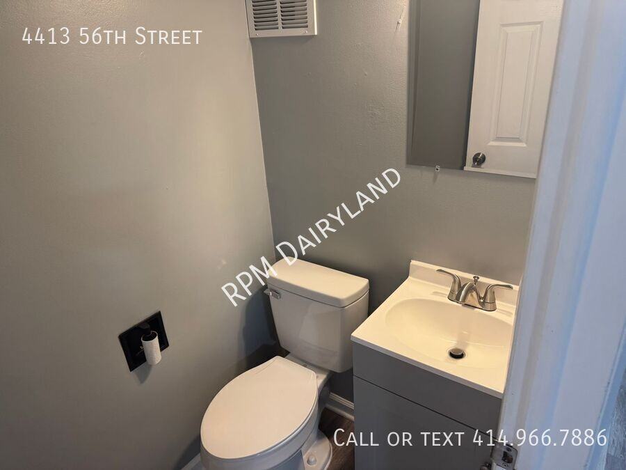 4413 56th Street - Photo 5 of 19