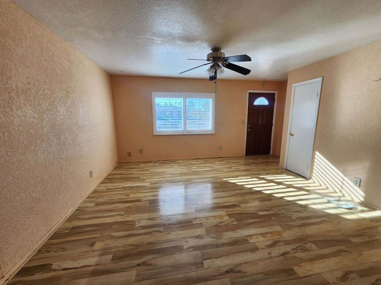 5557 Cahuilla Ave - Photo 2 of 11