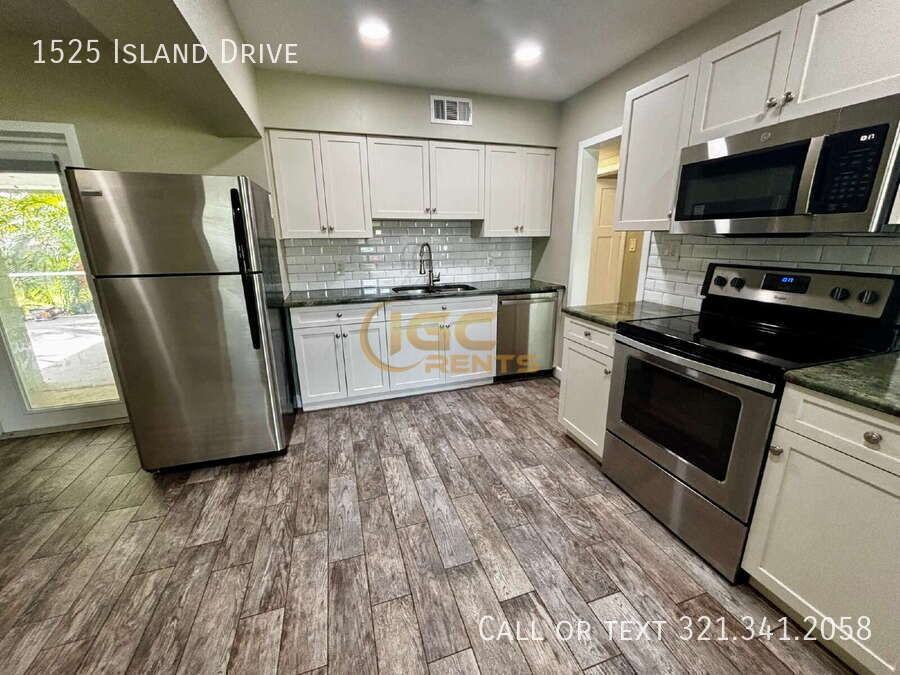 1525 Island Drive - Photo 7 of 19