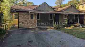 featured image of 40 Bonclarken Ln