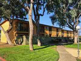 featured image of 3306 Del Monte Blvd