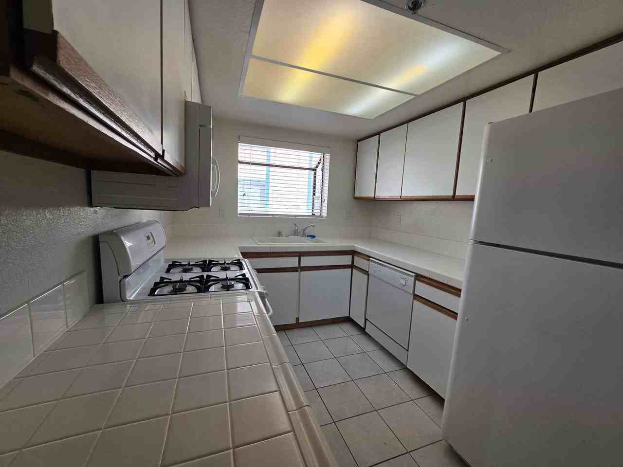 44500 15th Street East #7 - Photo 6 of 20