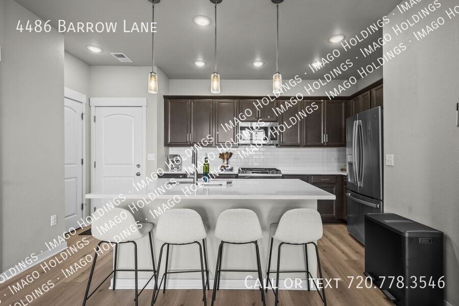 4486 Barrow Lane - Photo 6 of 32