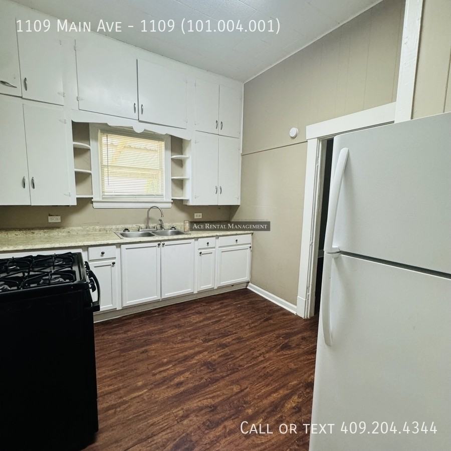 1109 Main Avenue - Photo 7 of 16