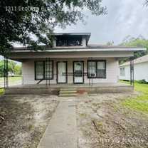 1311 Dequeen Blvd - Photo 1 of 1