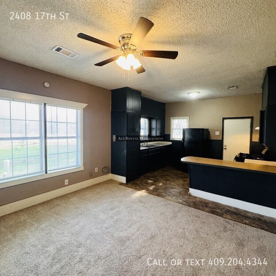 2408 17th Street - Photo 3 of 14