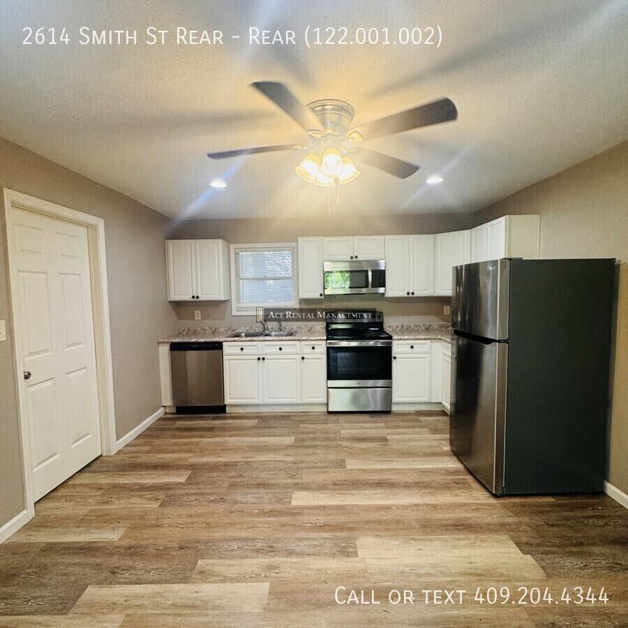 2614 Smith St Rear - Photo 2 of 8