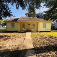 featured image of 3148 Alamo Ave