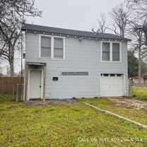 3243 10th St - Photo 1 of 1