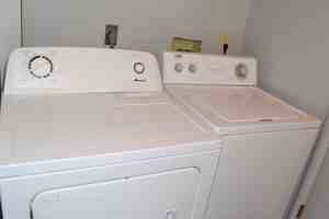 featured image of 1422 Harry Road