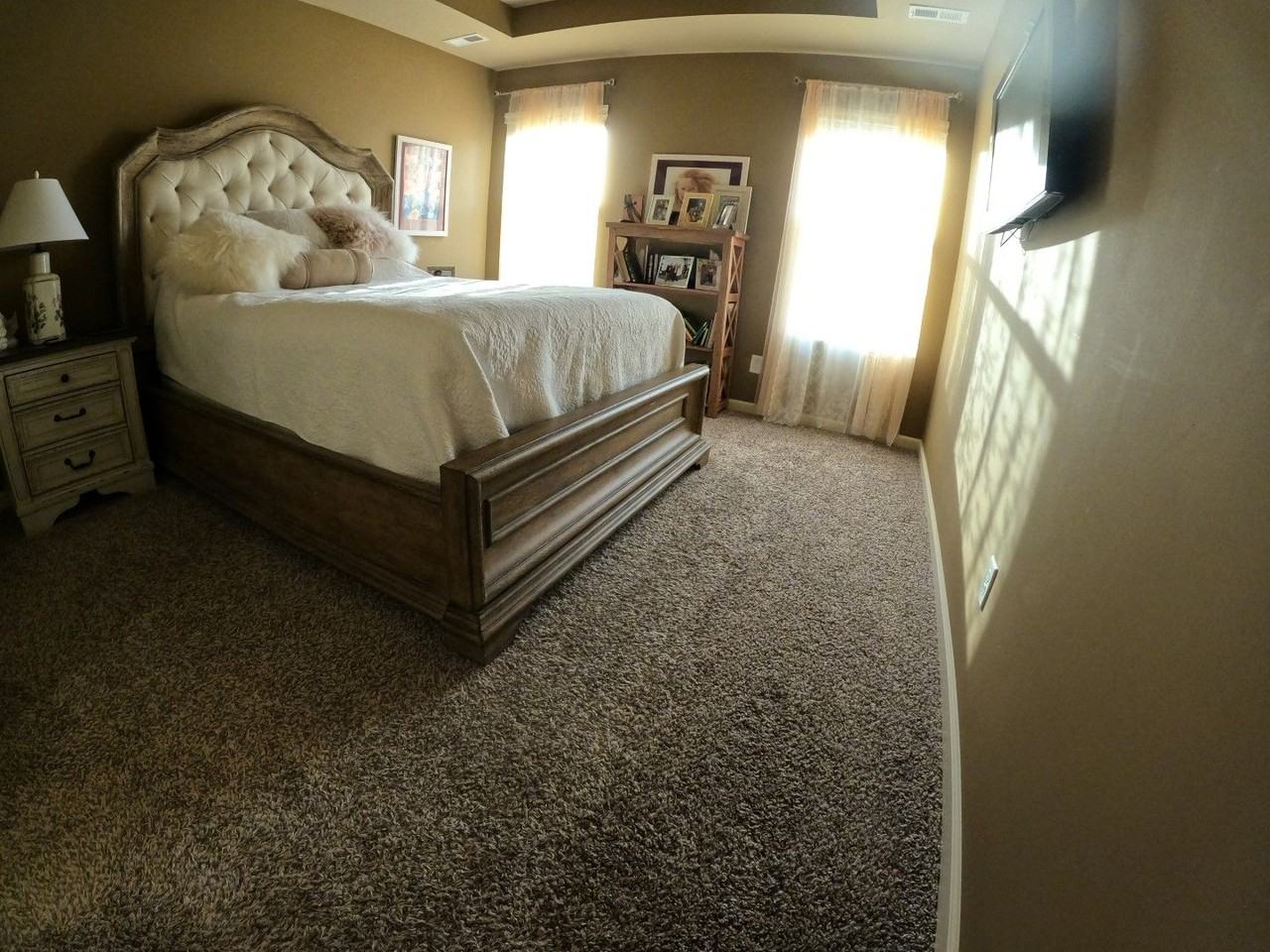 8507 S 106th St - Photo 7 of 17