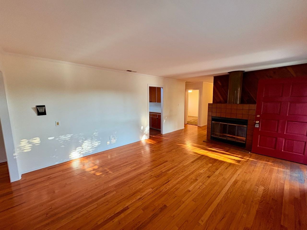 277 Hillcrest Drive - Photo 5 of 22