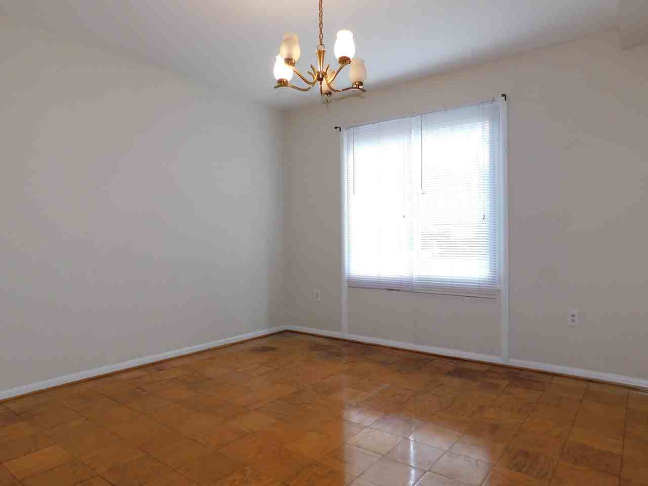 6421 Earlham Drive - Photo 7 of 19