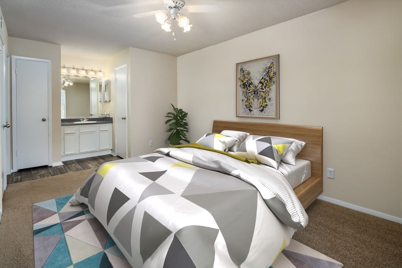 Turtle Creek Apartments - Photo 6 of 16