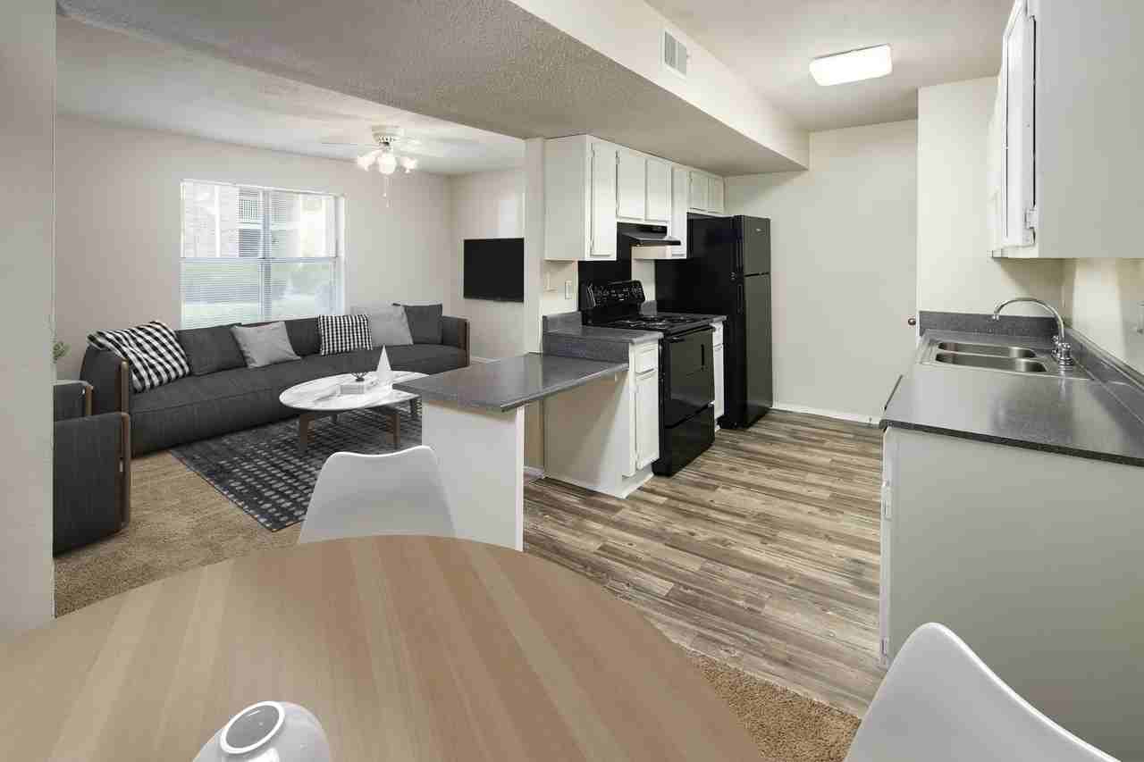 Turtle Creek Apartments - Photo 3 of 16